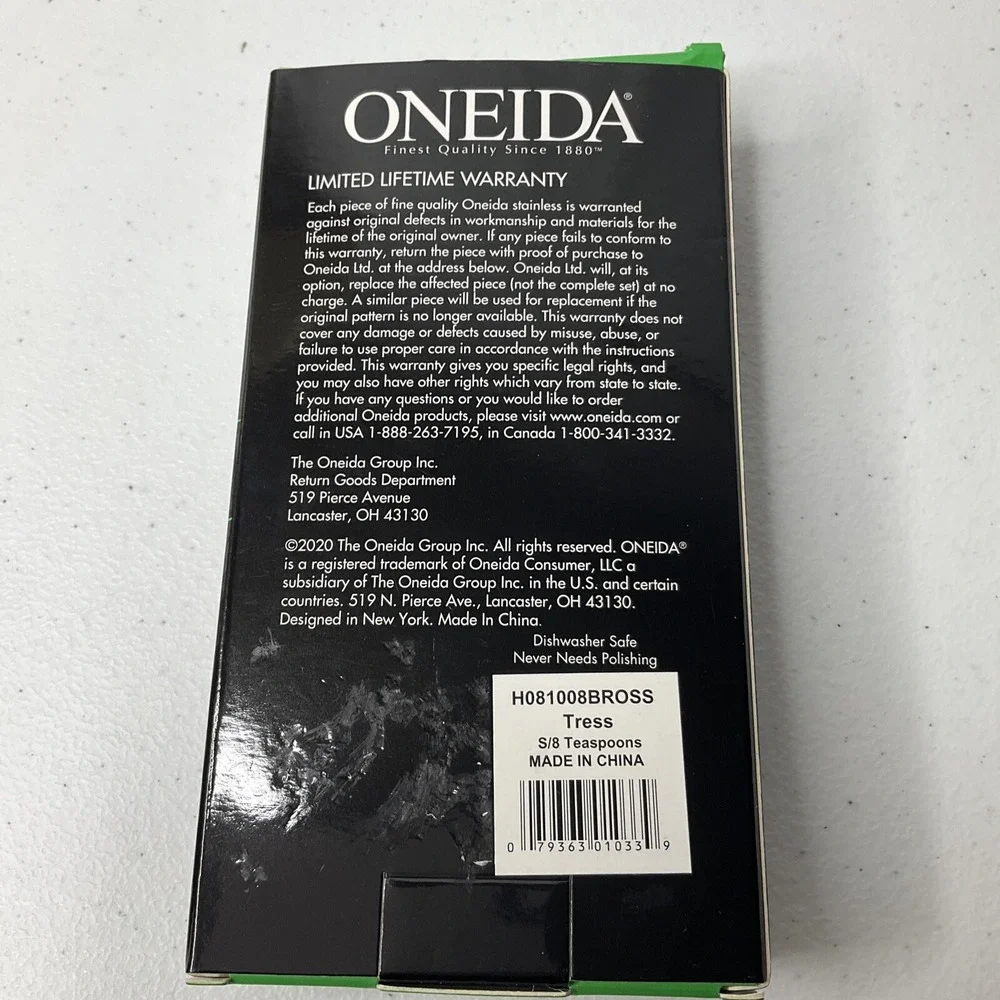 Oneida Tress Stainless Steel Teaspoons Set of 8 Flatware Spoons New with Box